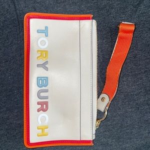 Brand NEW Tory Burch Wristlet